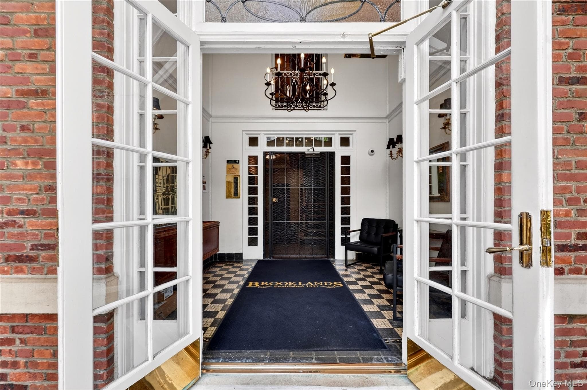 10 Brooklands Cir Unit: 5H thumbnail 2