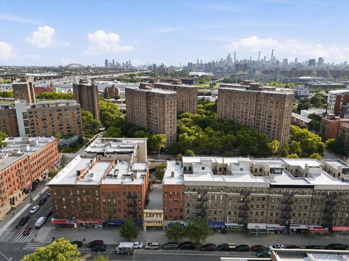 536 E 138th Street Unit: 8 thumbnail 8
