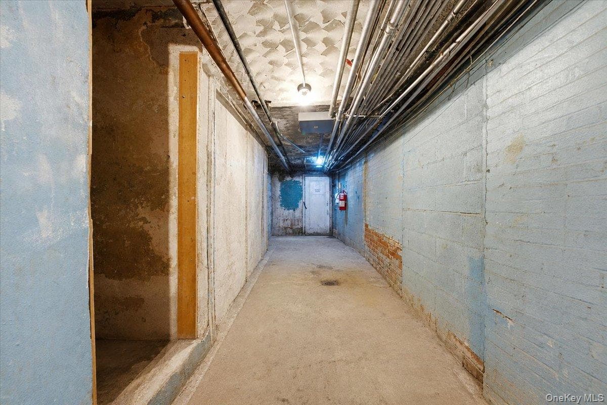 536 E 138th Street Unit: 8 thumbnail 37
