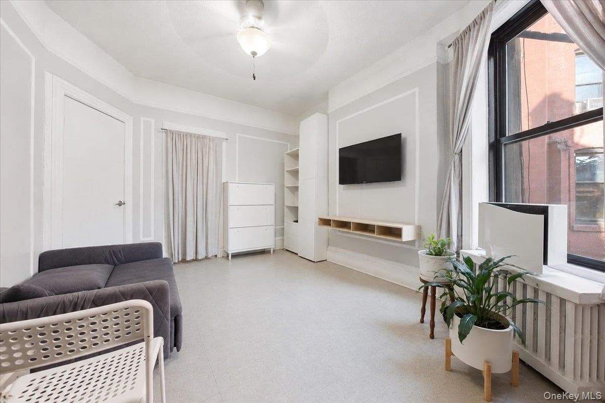 536 E 138th Street Unit: 8 thumbnail 17
