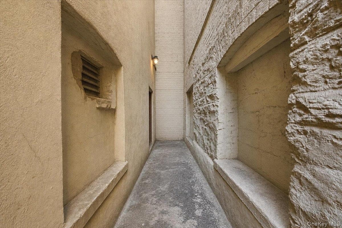 536 E 138th Street Unit: 8 thumbnail 10