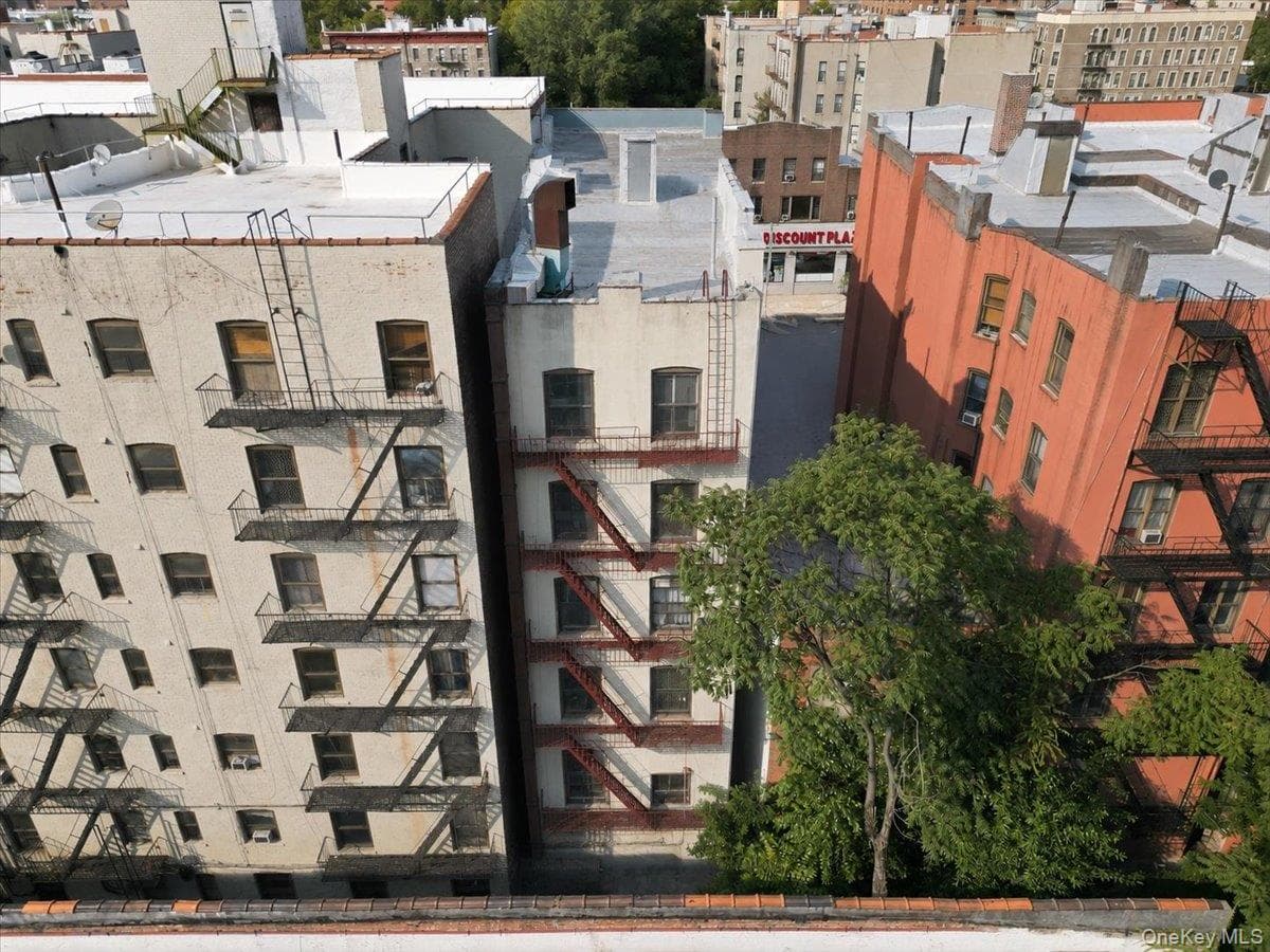 536 E 138th Street Unit: 8 thumbnail 6