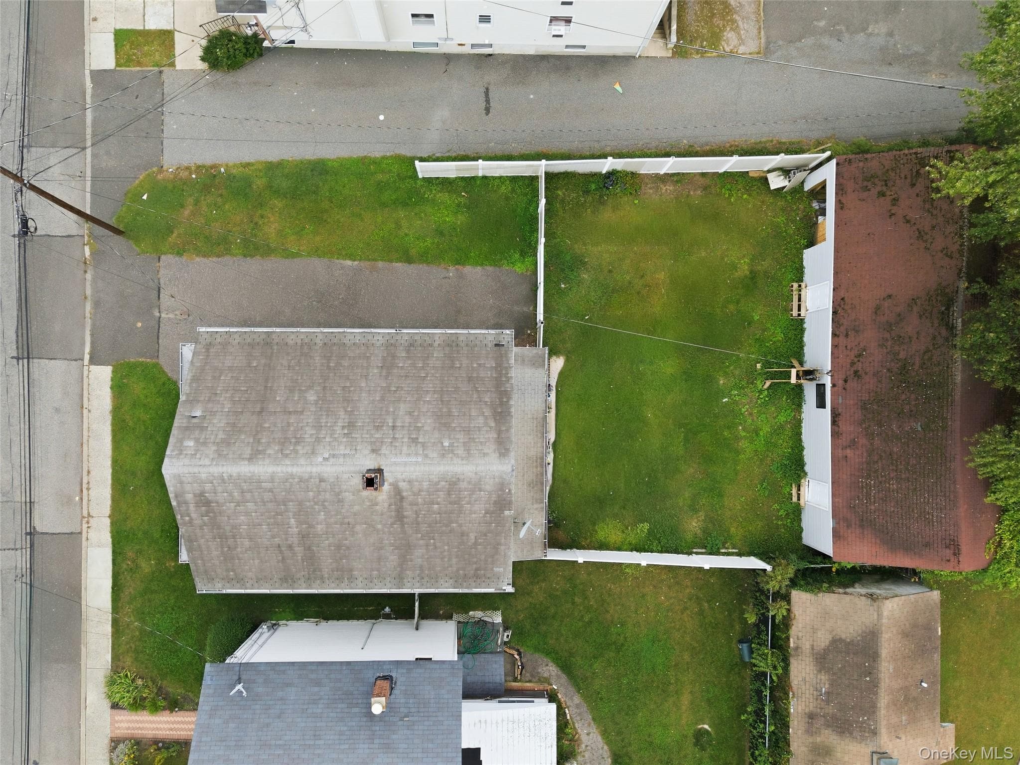 19 Railroad Avenue thumbnail 34