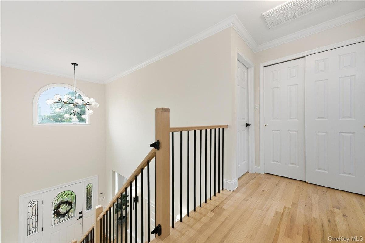 151 Monroe Street thumbnail 19