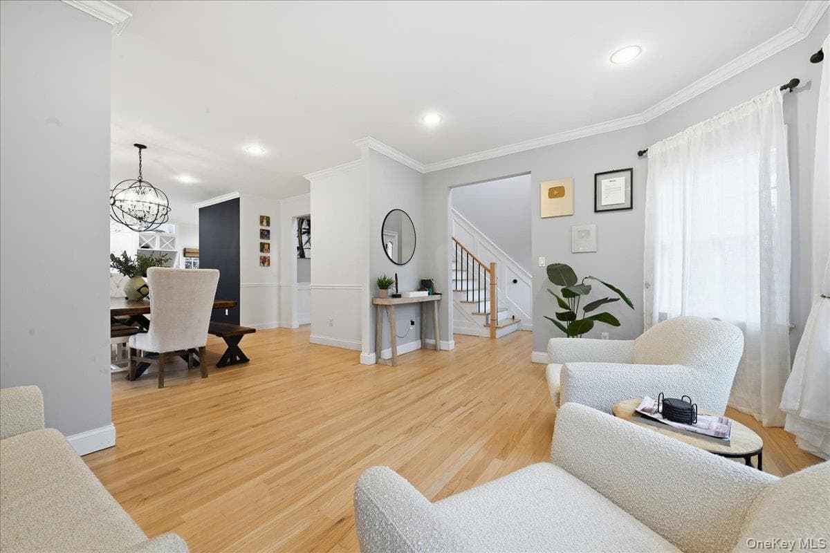 151 Monroe Street thumbnail 6