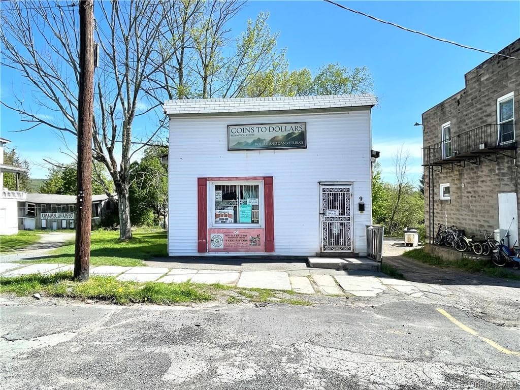 9 Ontario Street thumbnail 2