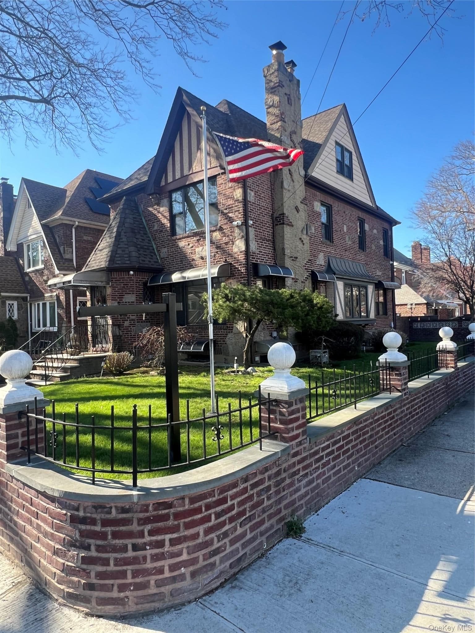 19519 45th Avenue, Flushing