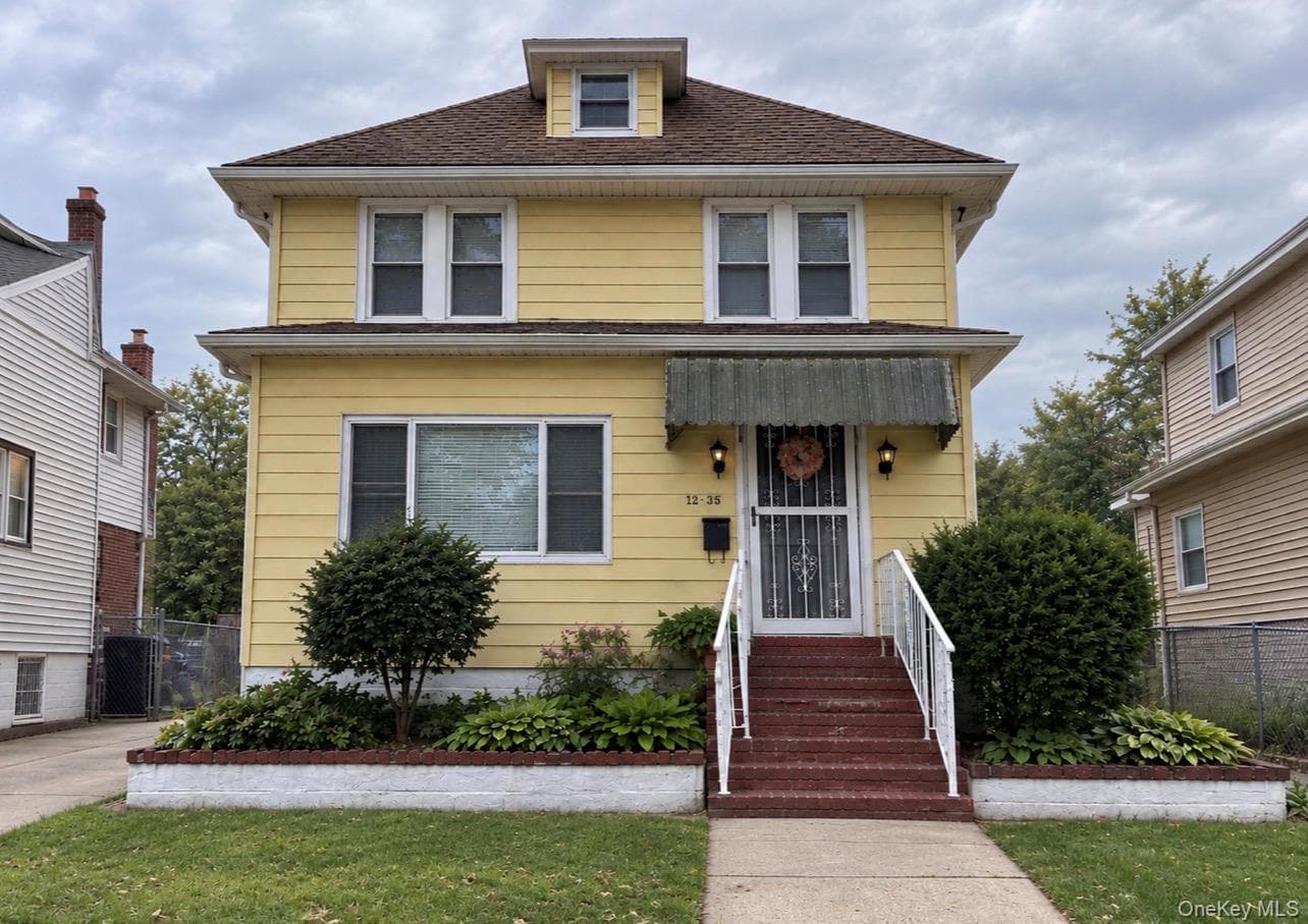 9436 Springfield Boulevard, Queens Village