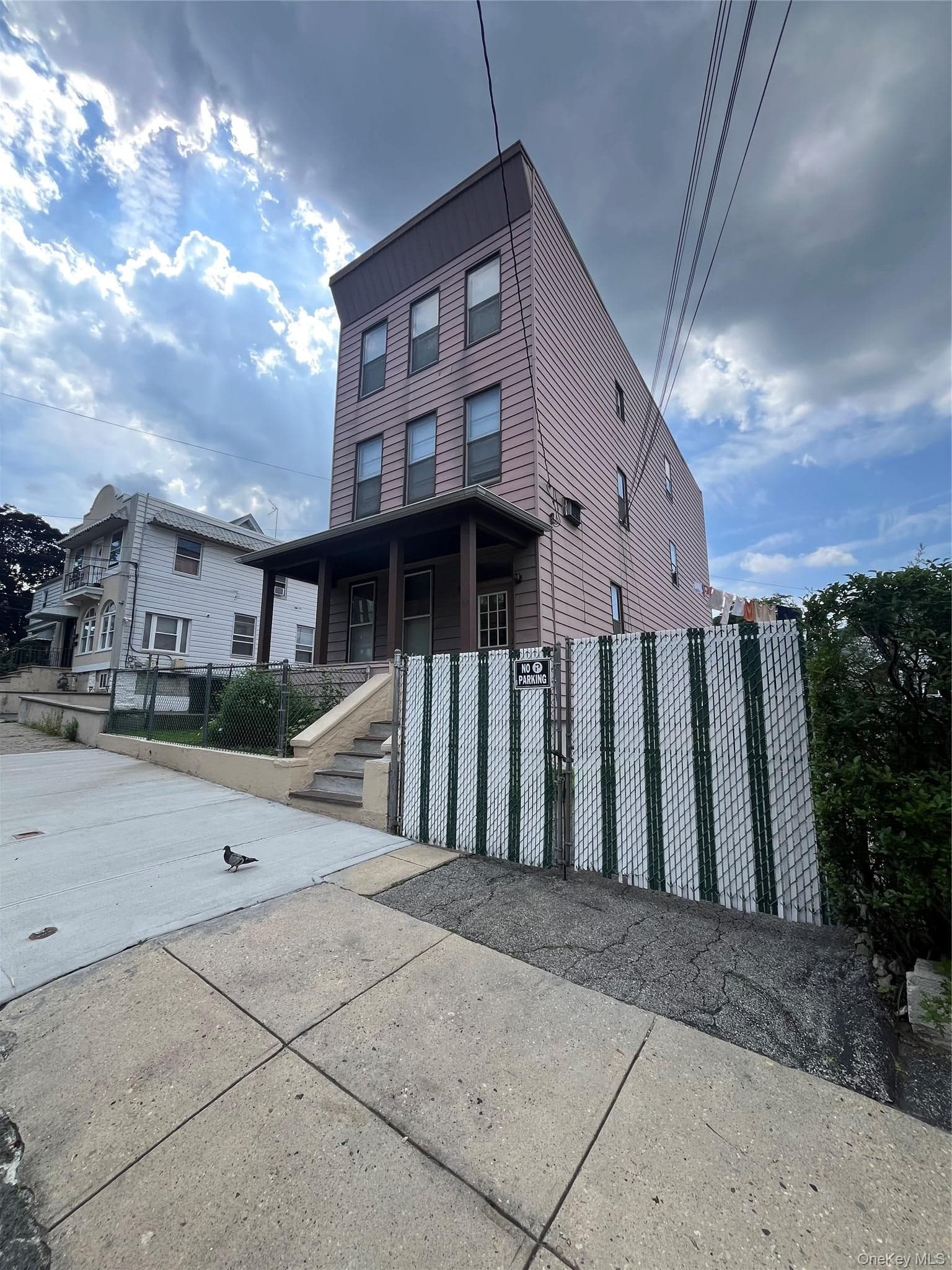 63 Crescent Place thumbnail 3