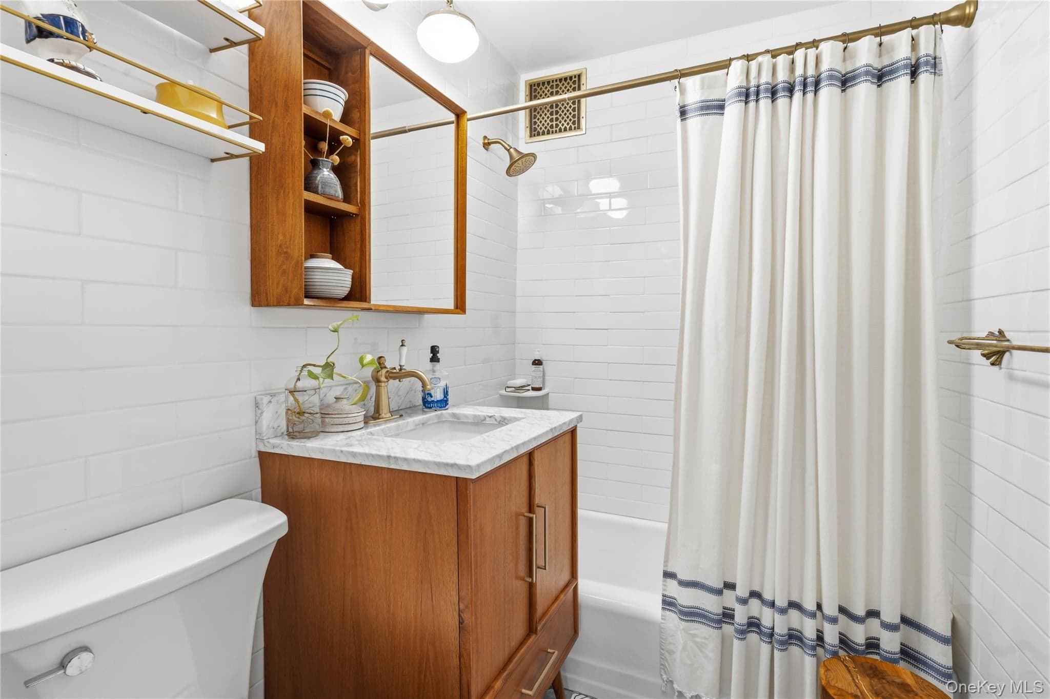 195 Willoughby Avenue Unit: 307 thumbnail 7