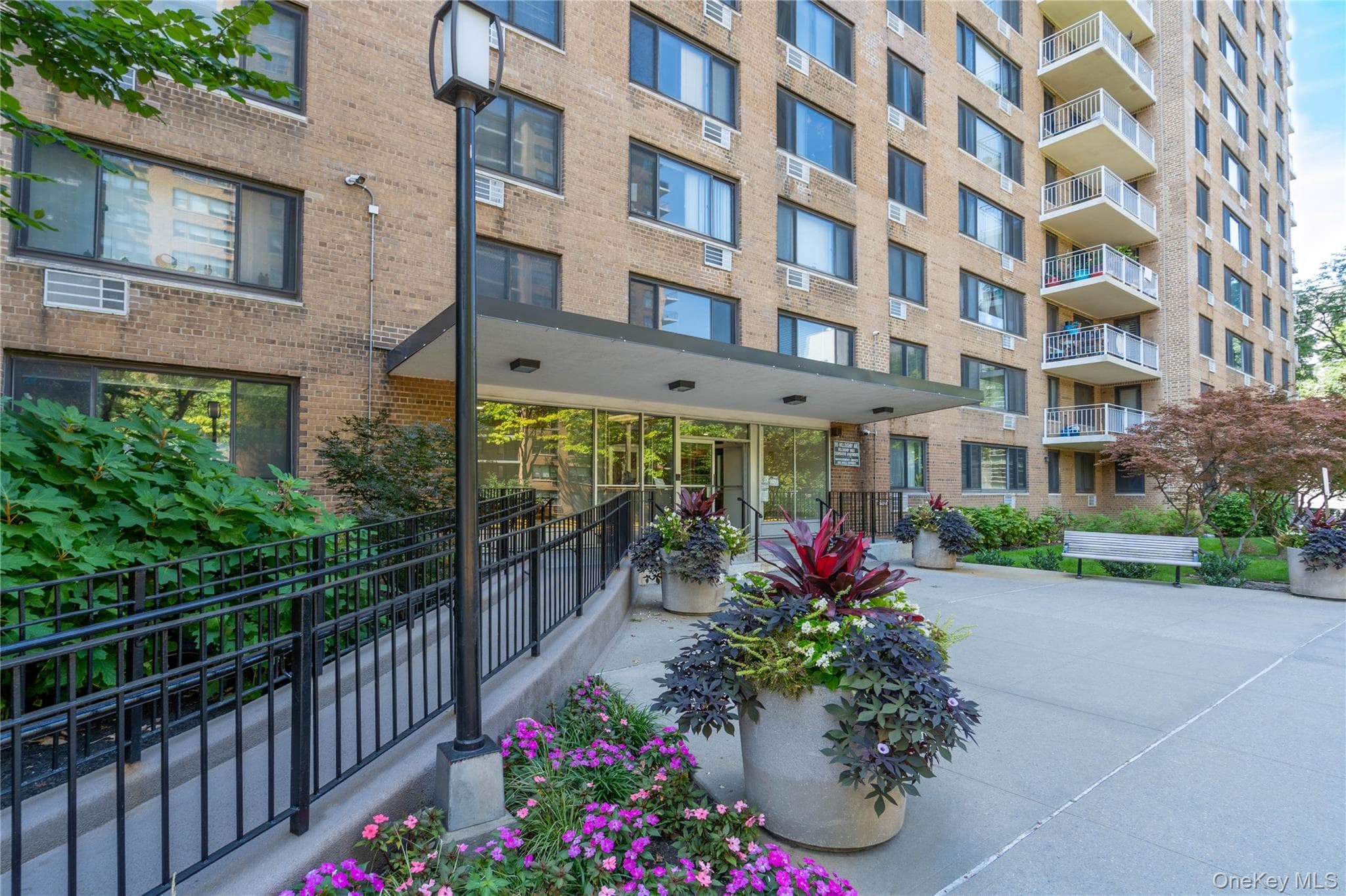 195 Willoughby Avenue Unit: 307 thumbnail 12