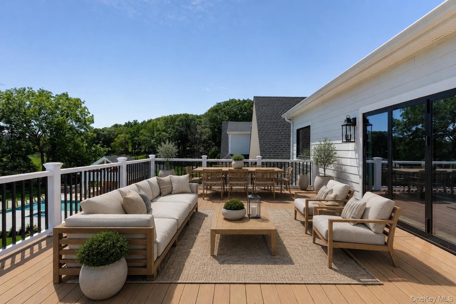 220 Beach Road thumbnail 33