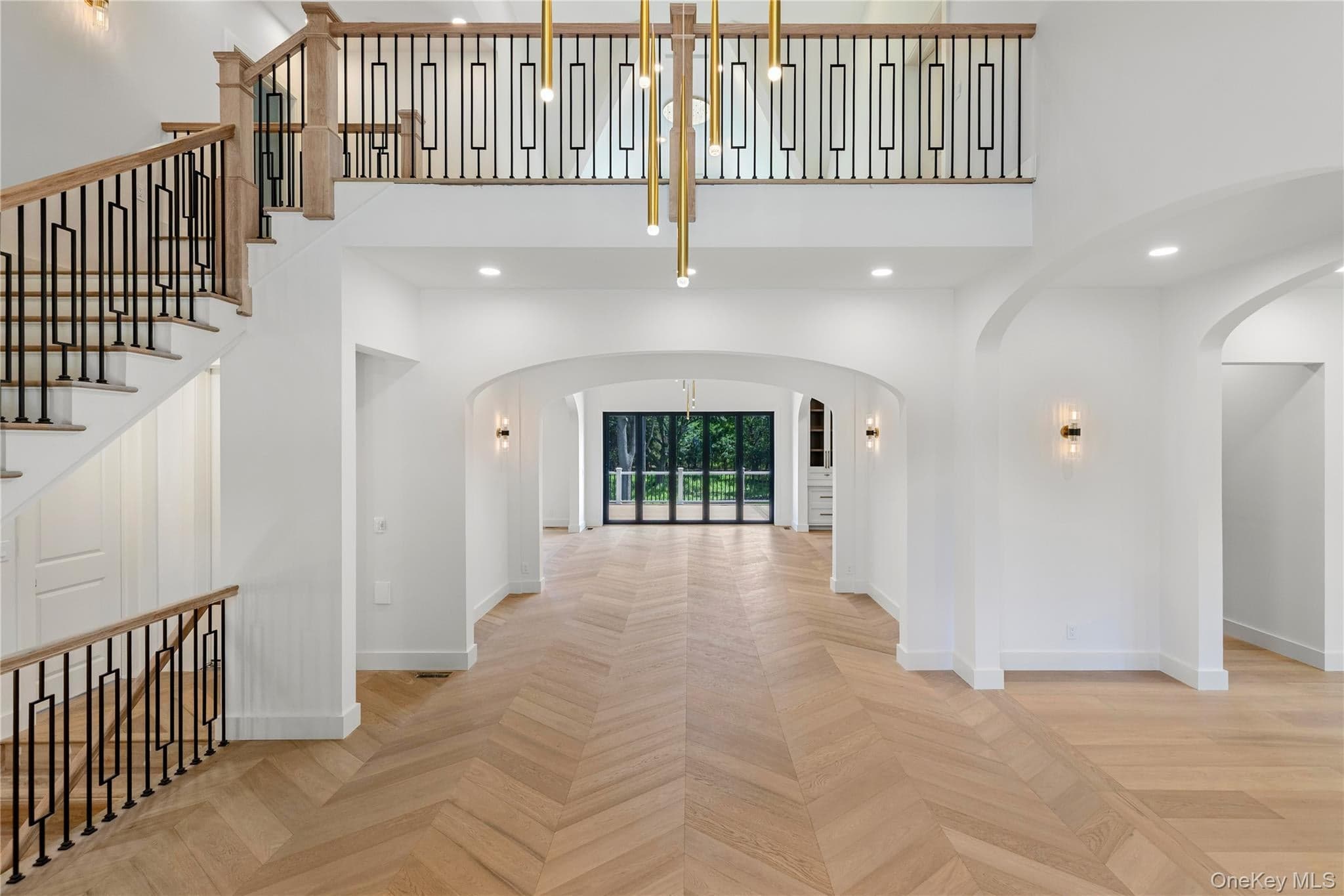220 Beach Road thumbnail 7