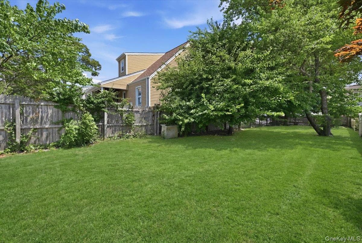 2169 Wantagh Avenue thumbnail 11