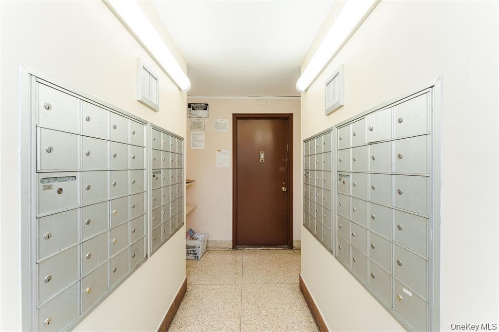 87-70 173rd St St Unit: 7h thumbnail 10