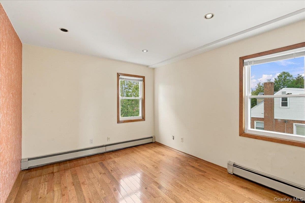 973 N 3rd Street thumbnail 25