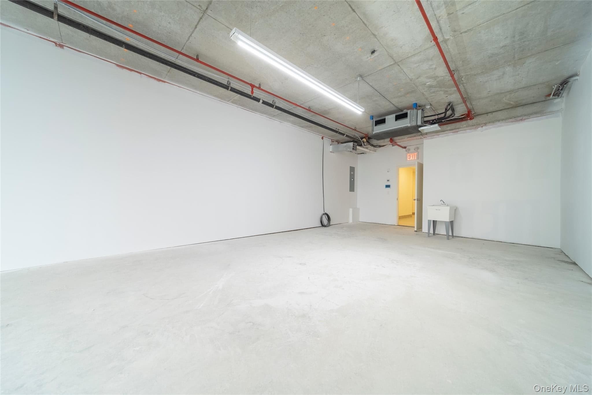 124-28 Queens Boulevard Unit: 4A thumbnail 2