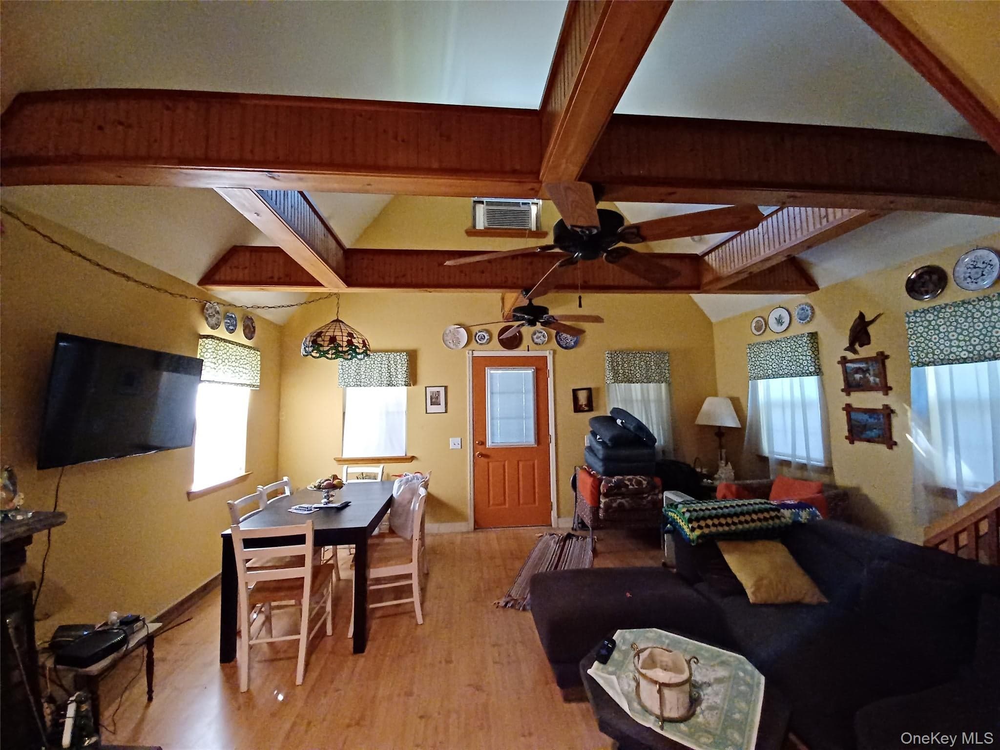 251 Jefferson Drive thumbnail 8