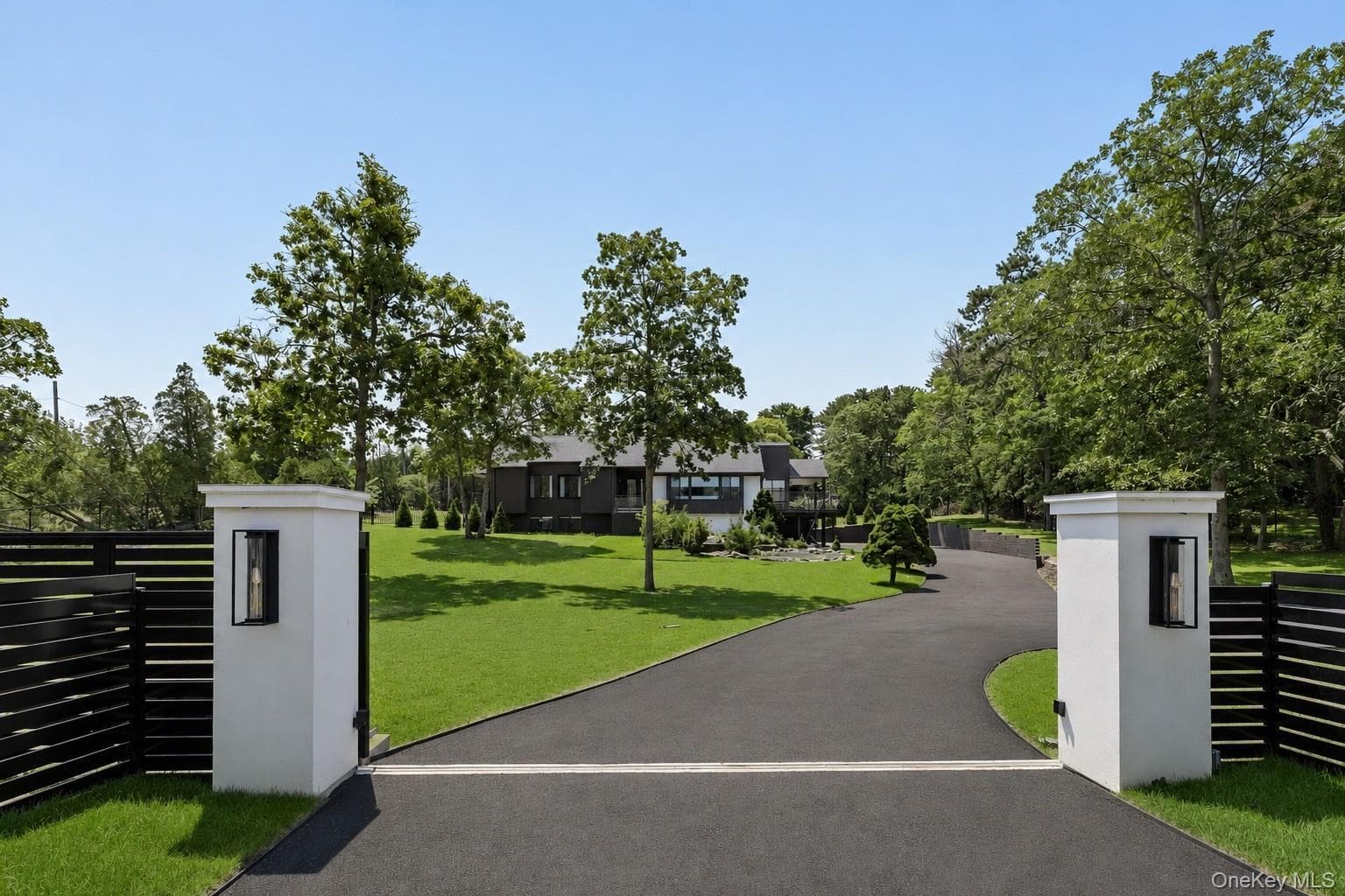 138 Longview Road, Southampton