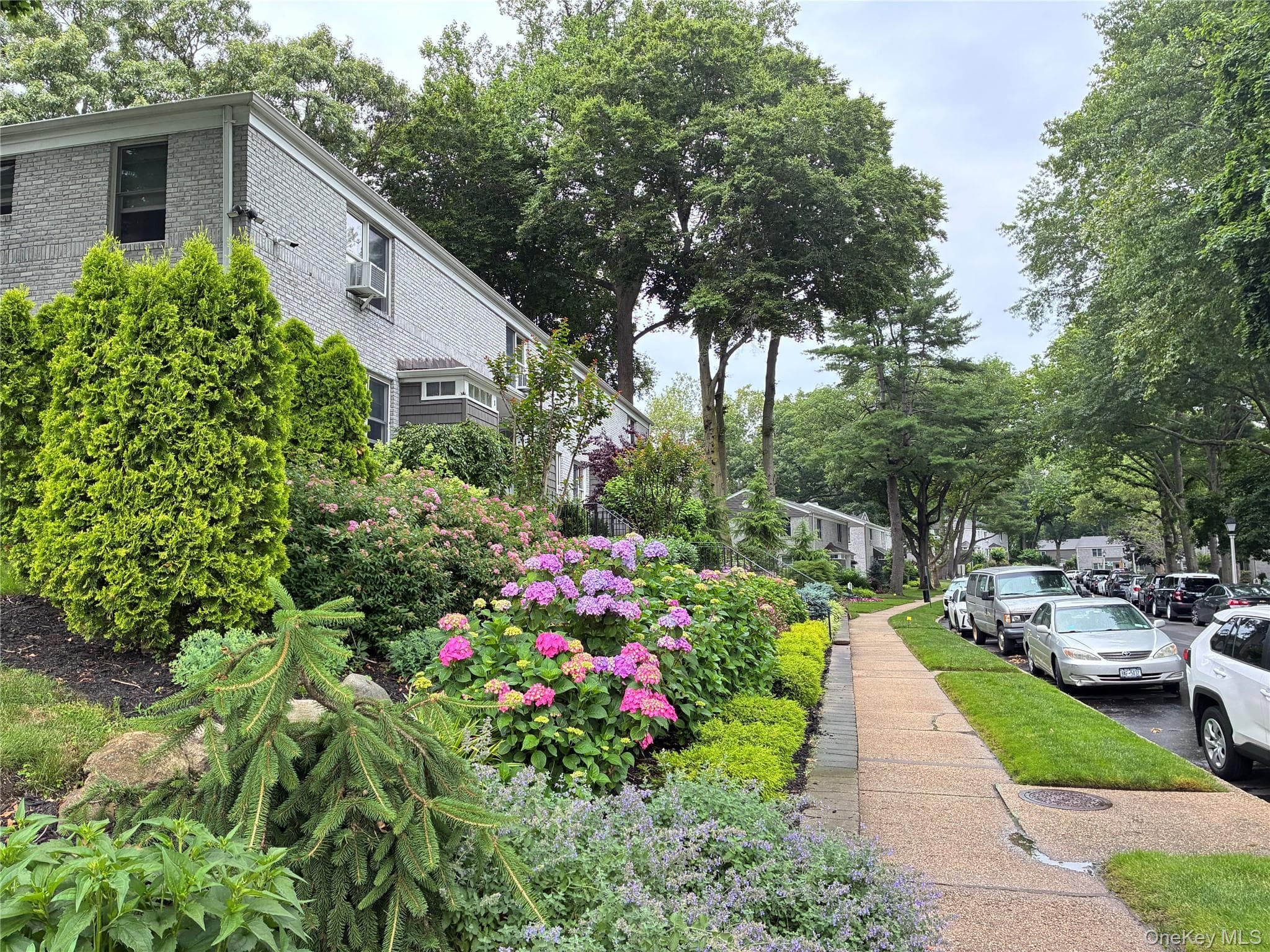 77 Glen Keith Road Unit: 77L thumbnail 2