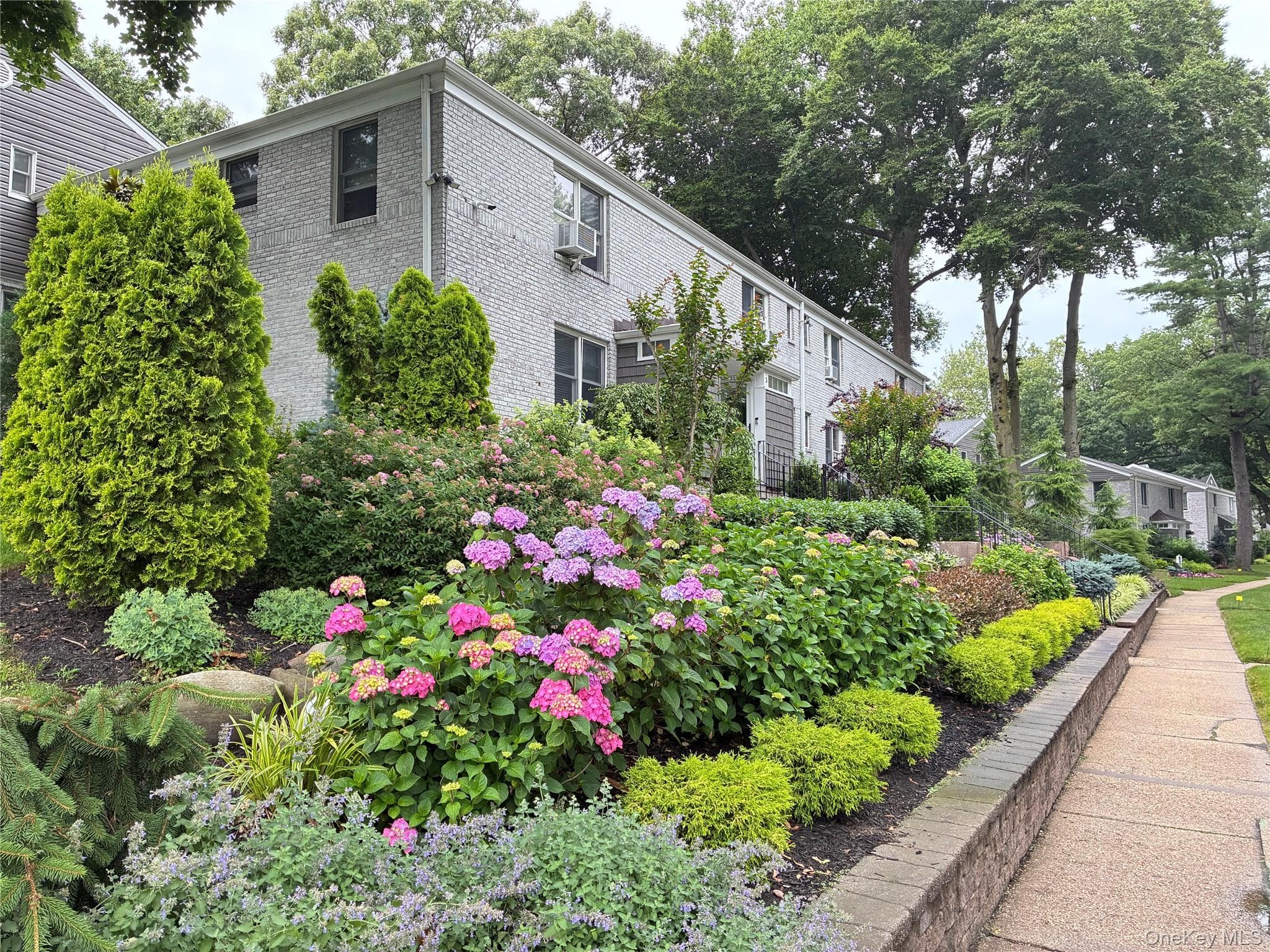 77 Glen Keith Road Unit: 77L thumbnail 3