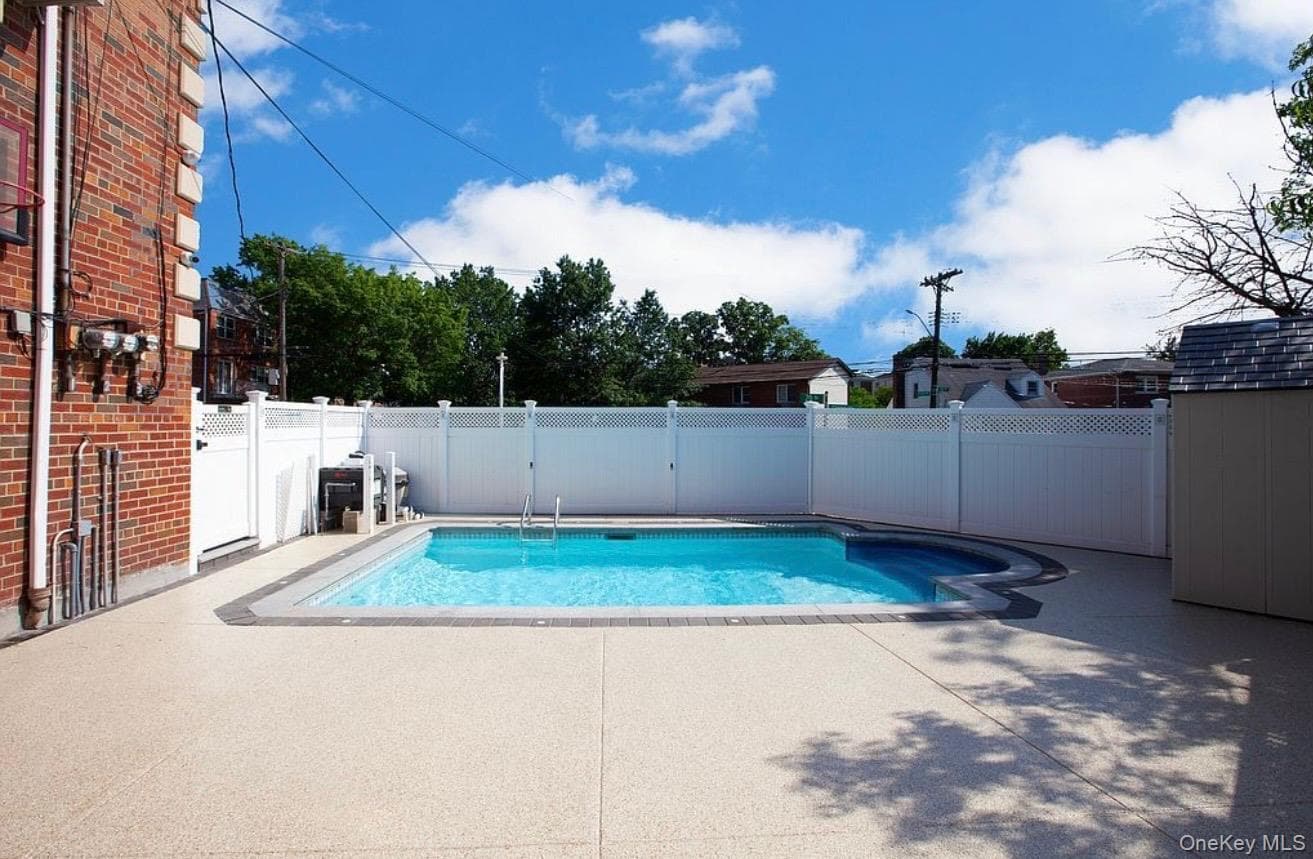 154-61 20th Avenue thumbnail 17