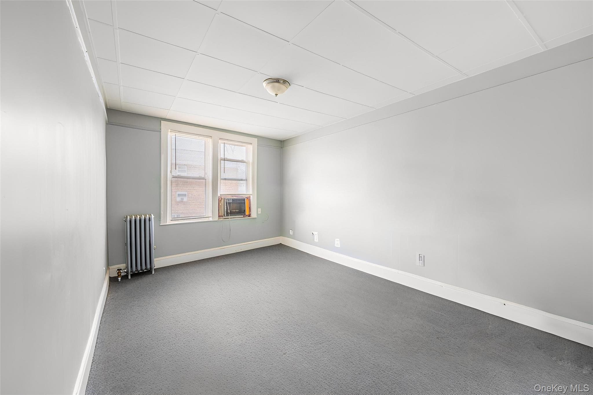 16904 Crocheron Avenue thumbnail 18