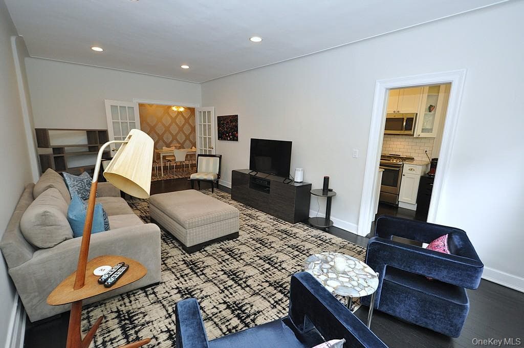143 Garth Road Unit: 4N thumbnail 8