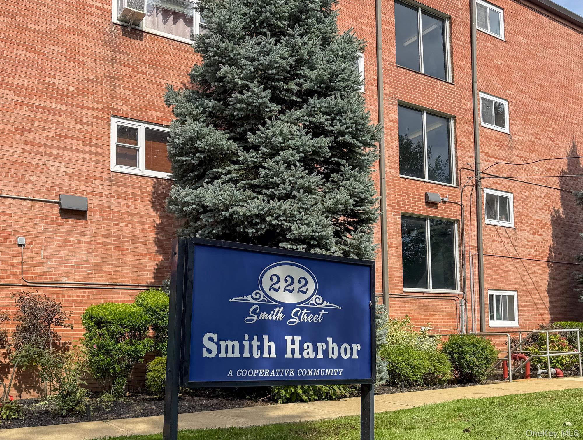 222 Smith ST Unit: 3B thumbnail 23
