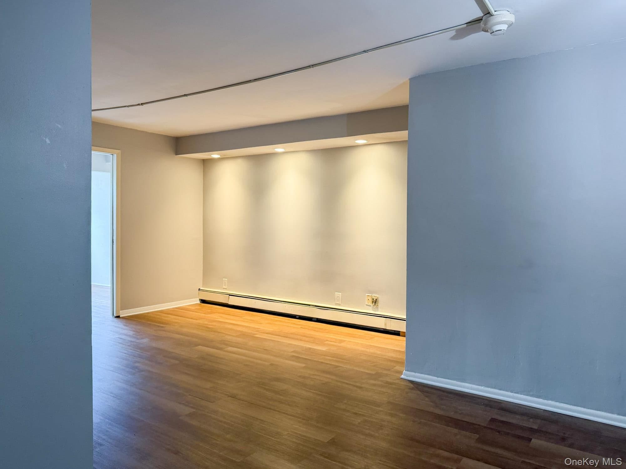 222 Smith ST Unit: 3B thumbnail 15