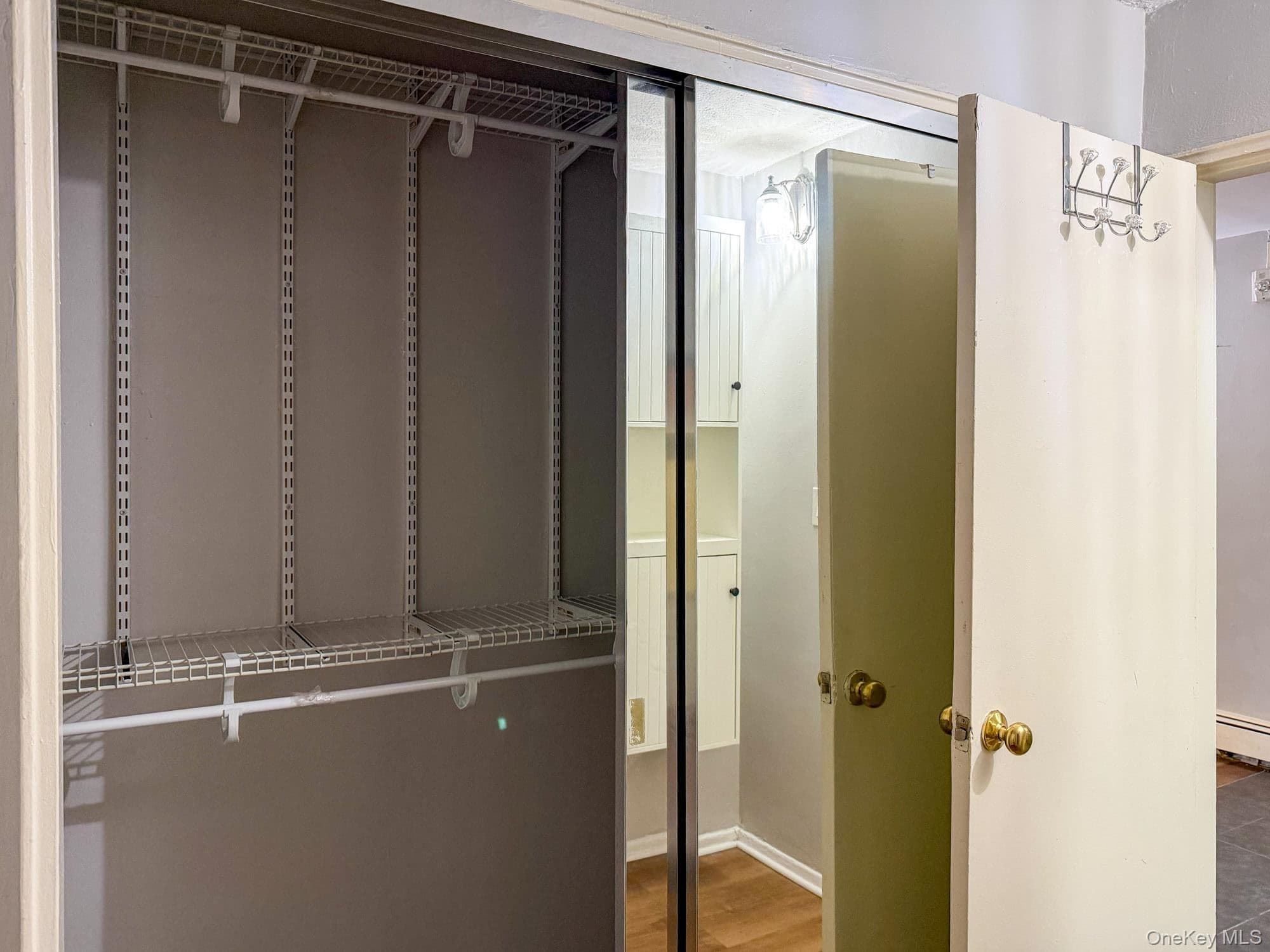222 Smith ST Unit: 3B thumbnail 9