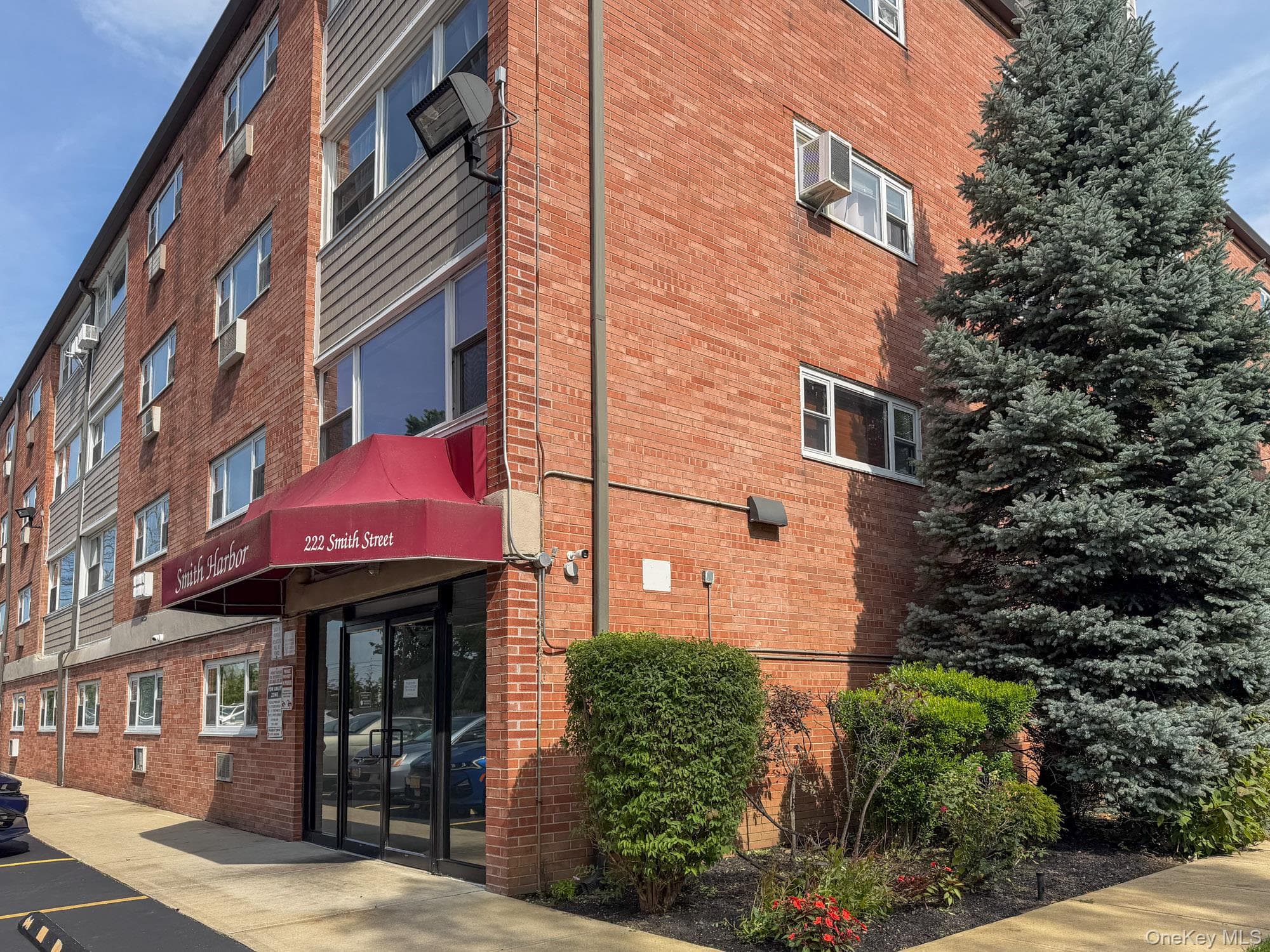 222 Smith ST Unit: 3B thumbnail 21