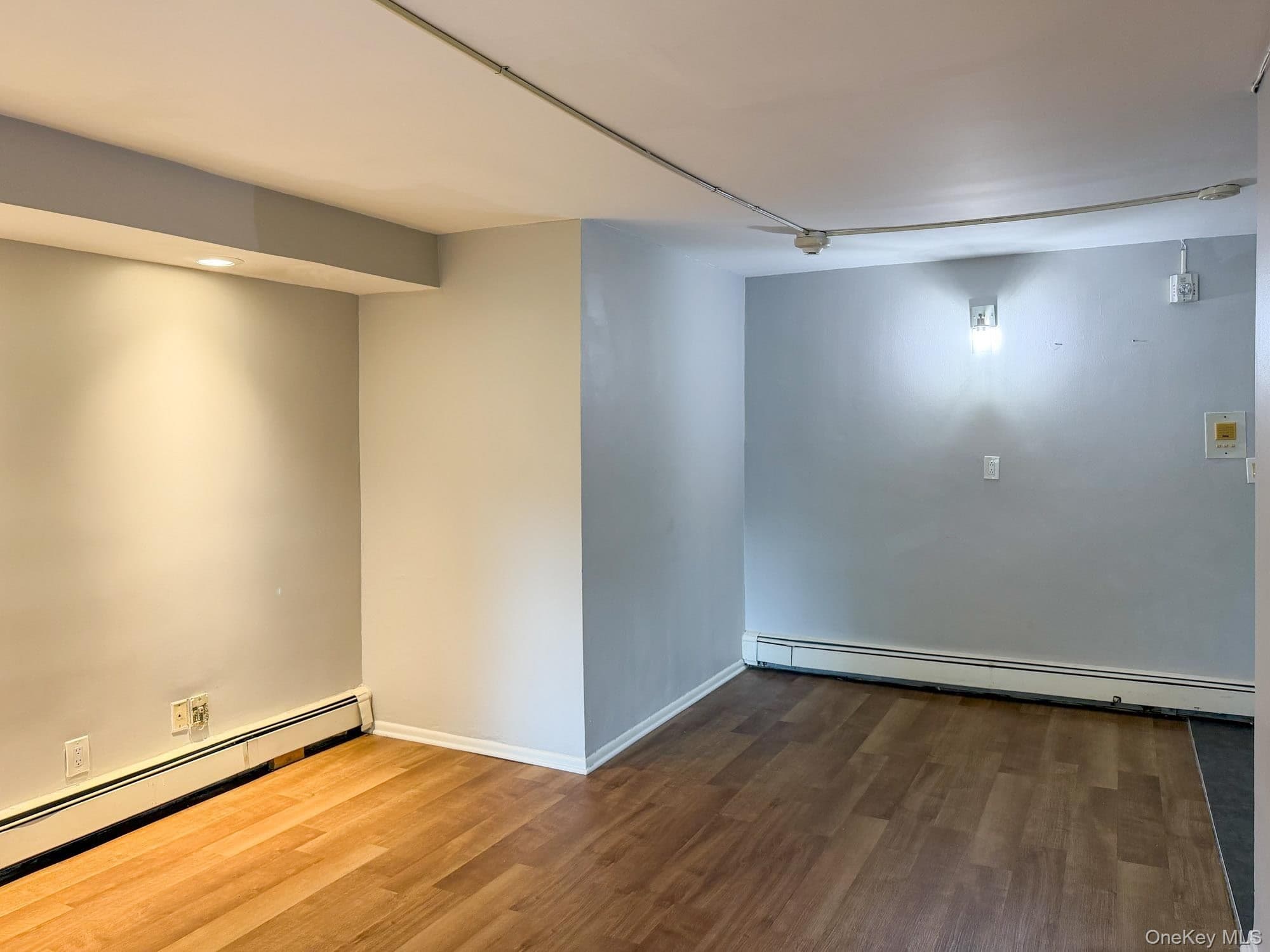 222 Smith ST Unit: 3B thumbnail 17