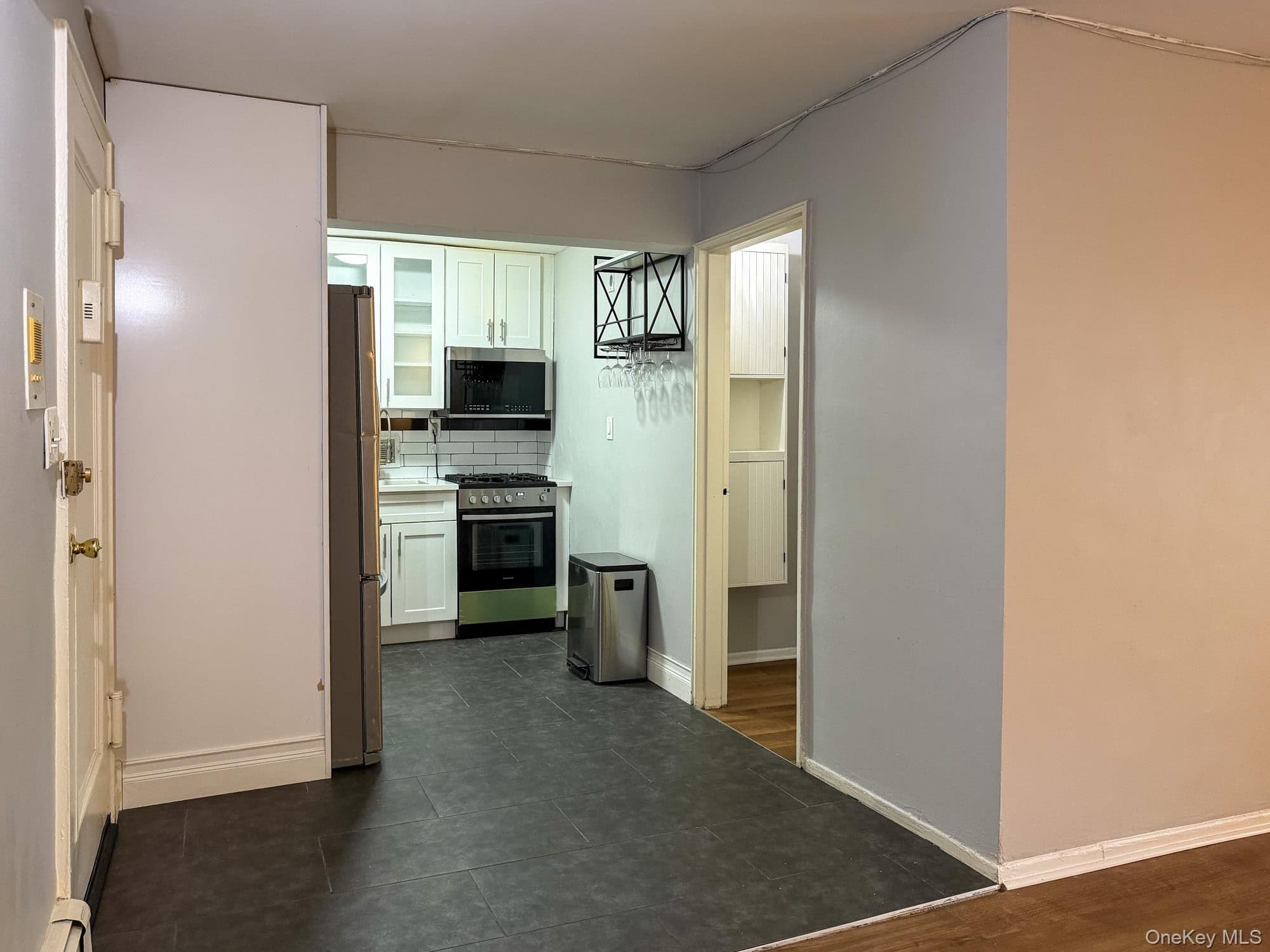 222 Smith ST Unit: 3B thumbnail 13