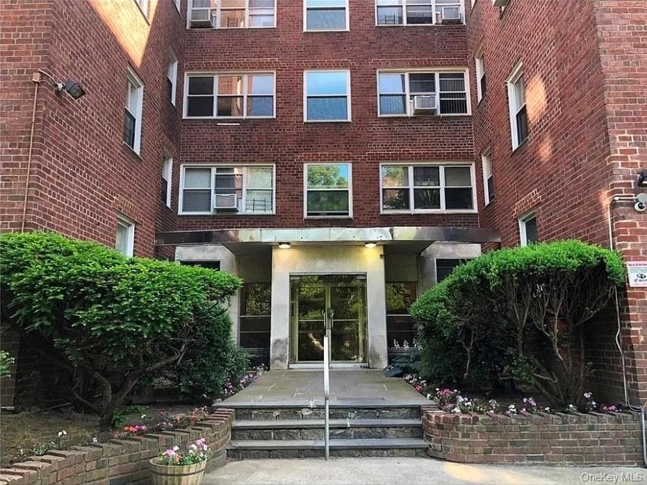 1234 Midland Avenue Unit: 6E, Bronxville