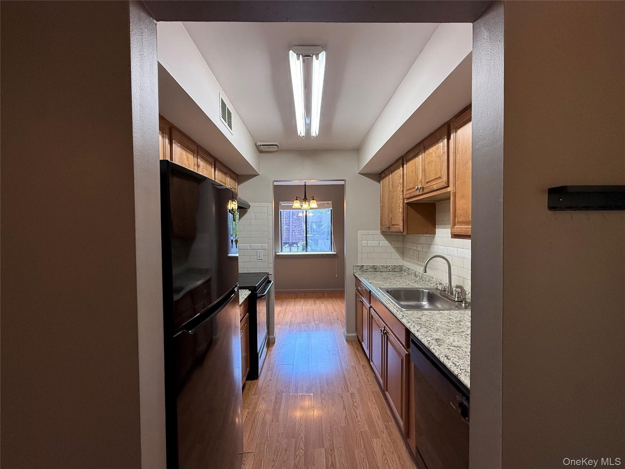 616 Cherry Hill Drive thumbnail 5