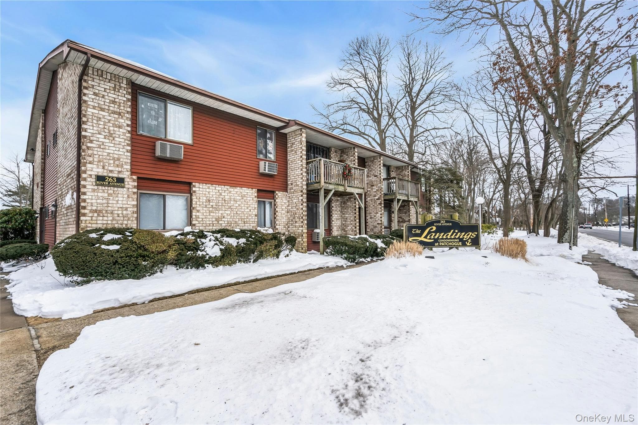 263 River Avenue Unit: 16AU thumbnail 2