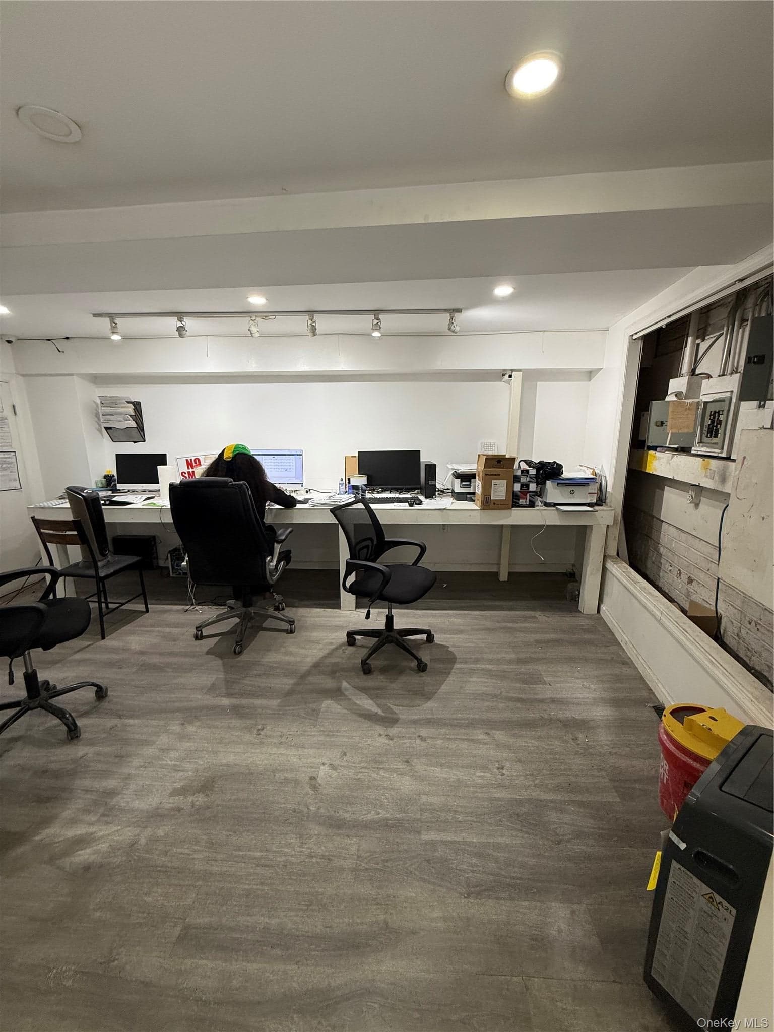 18204 Liberty Avenue thumbnail 7