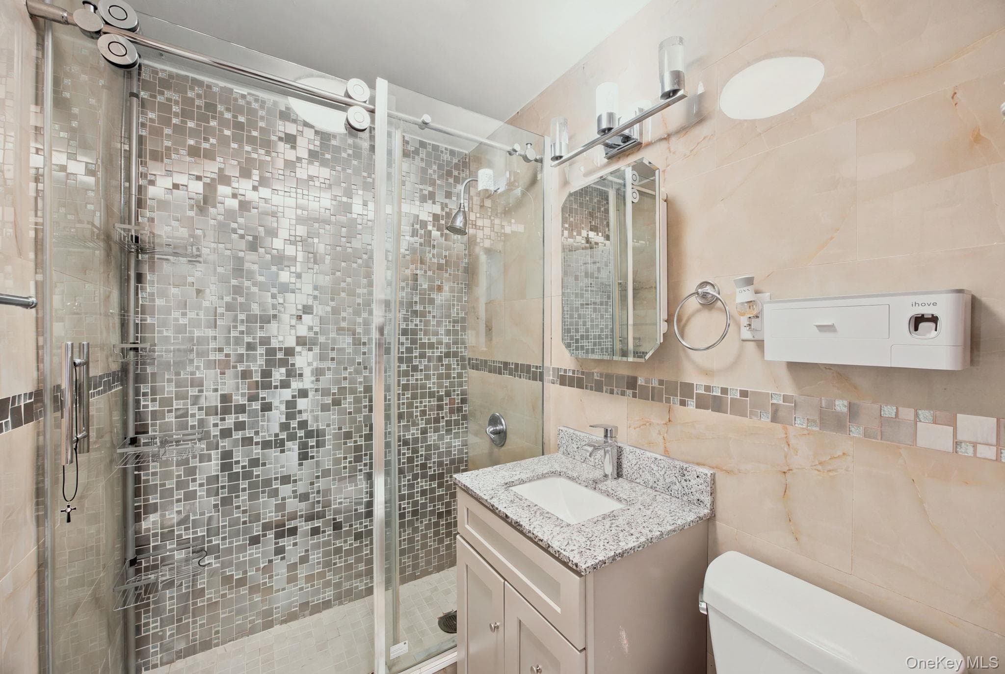 350 S 4th Street Unit: 4F thumbnail 7