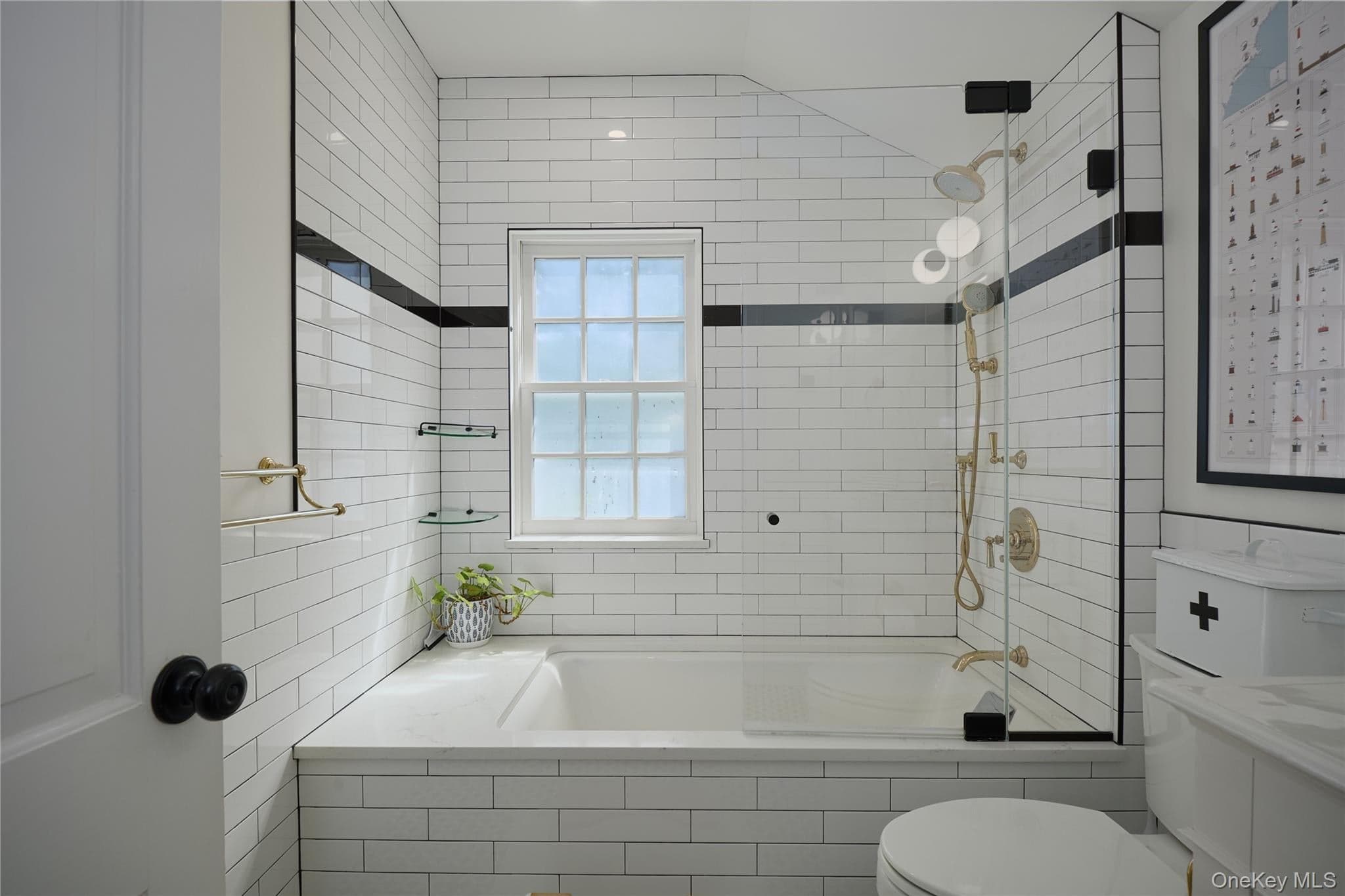 111 Washington Spring Road thumbnail 21