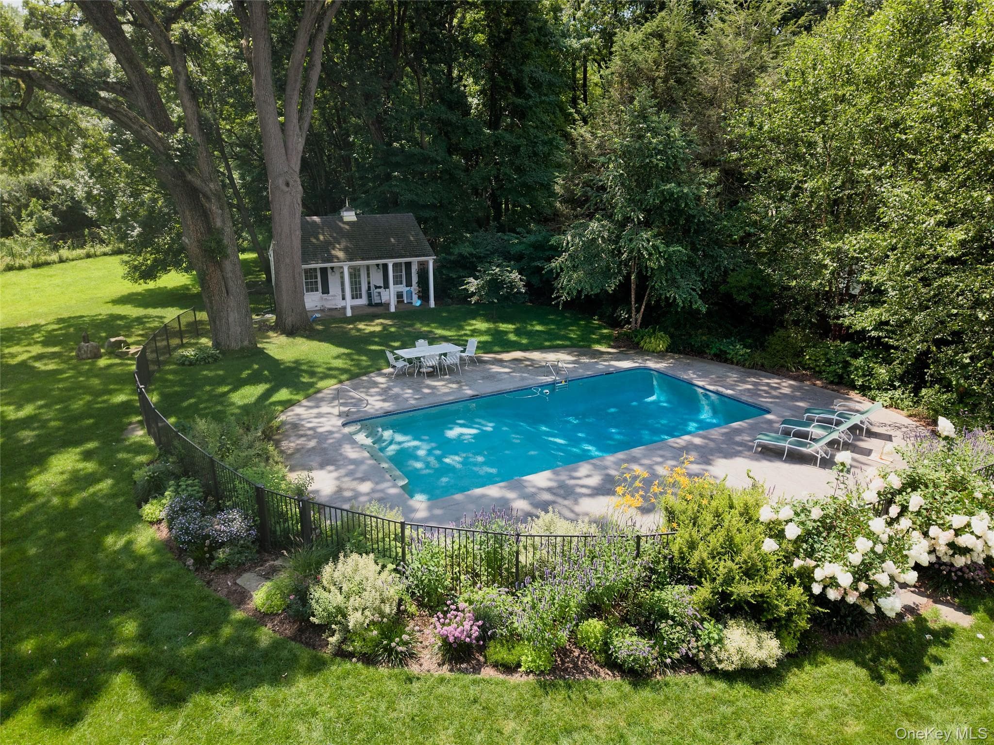 111 Washington Spring Road thumbnail 32