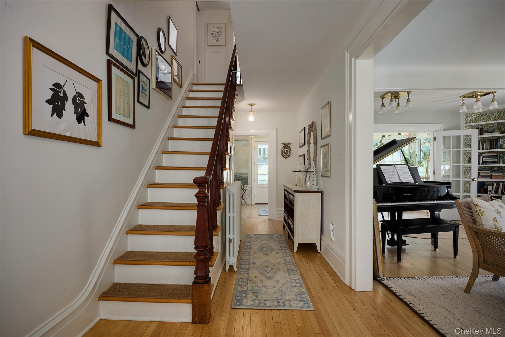 111 Washington Spring Road thumbnail 16