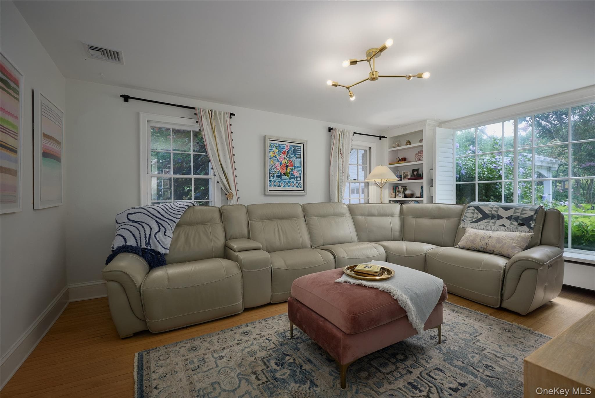 111 Washington Spring Road thumbnail 15