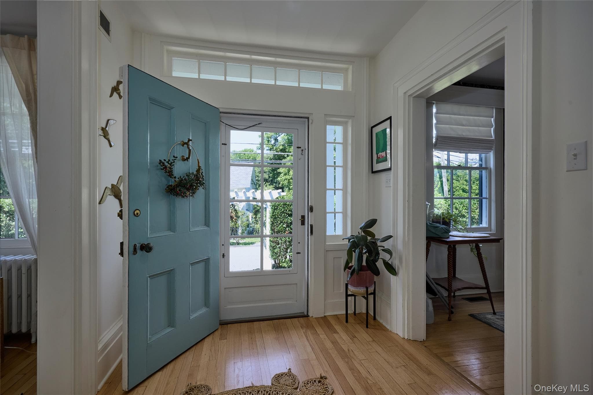 111 Washington Spring Road thumbnail 4