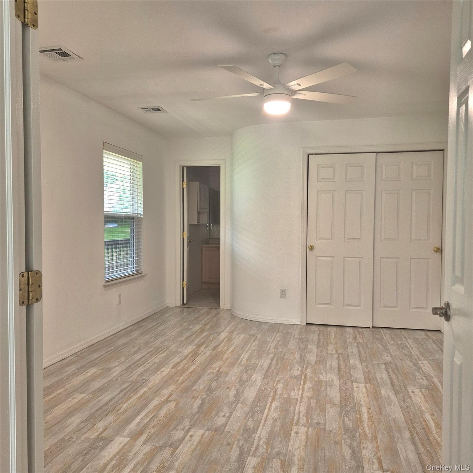 2501 Willow Pond Drive thumbnail 16