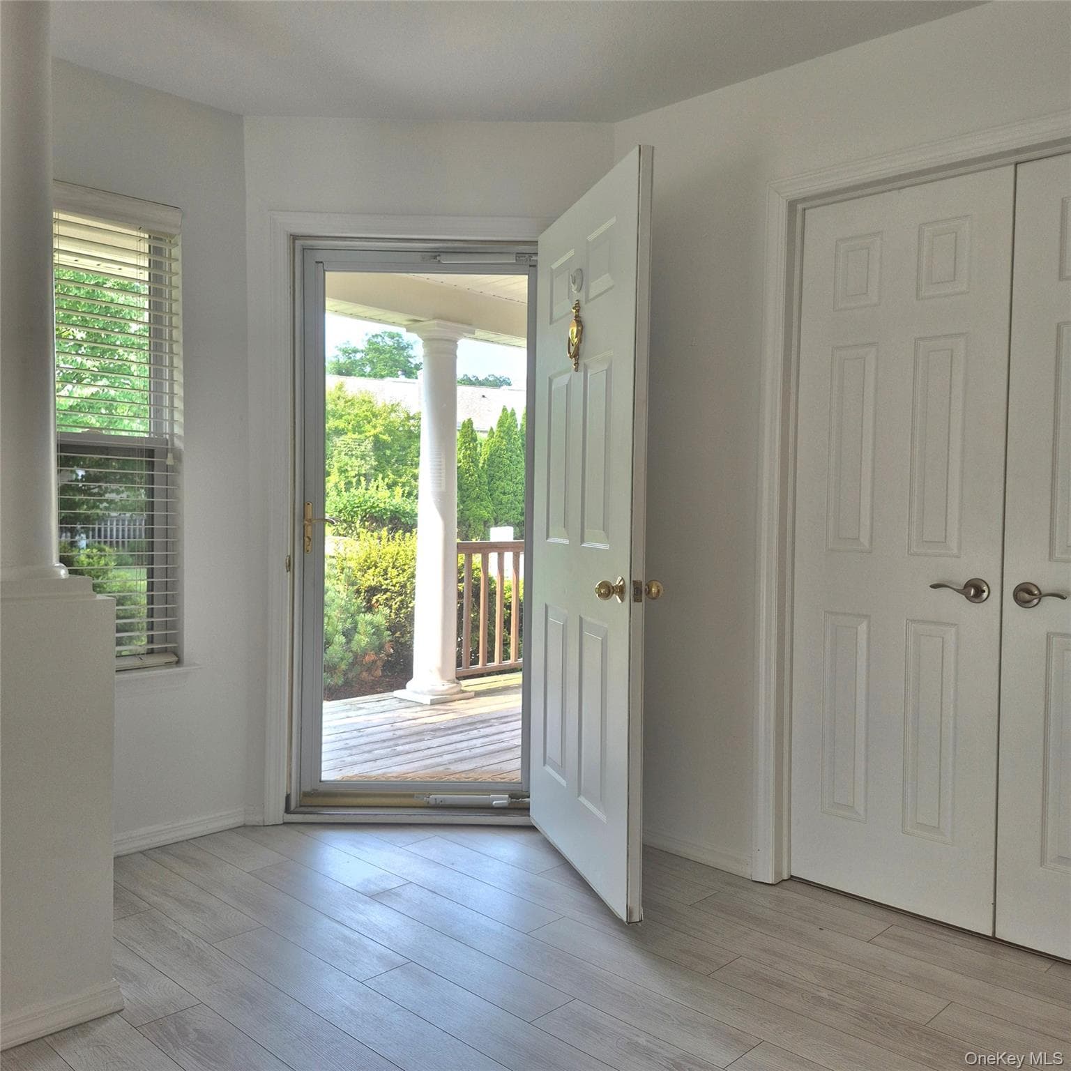 2501 Willow Pond Drive thumbnail 3