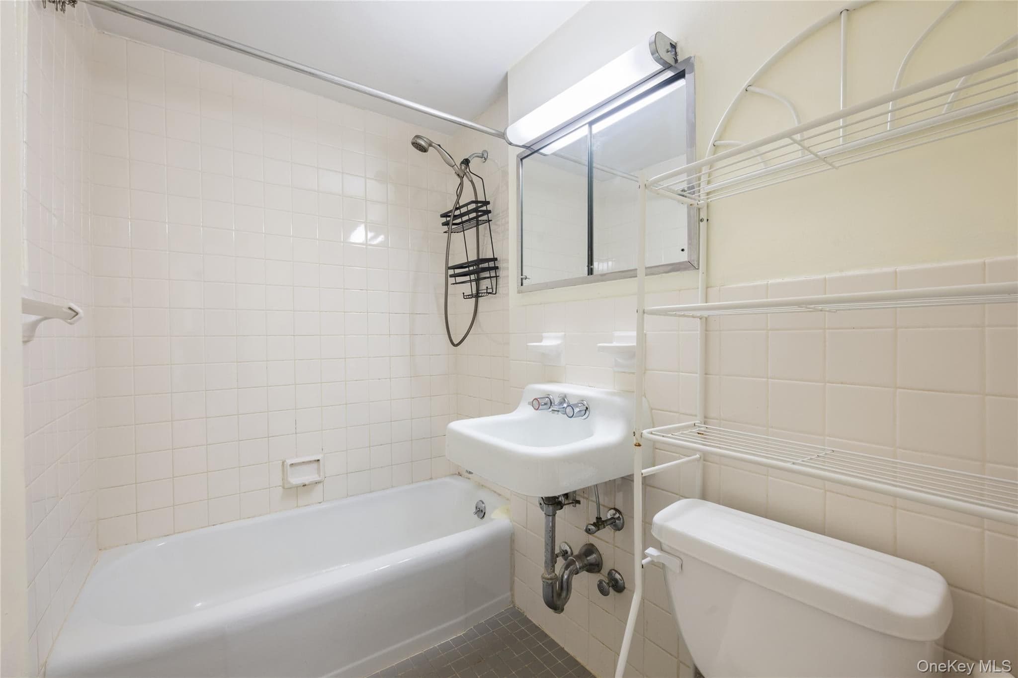 4901 Henry Hudson Parkway Unit: 8M thumbnail 11