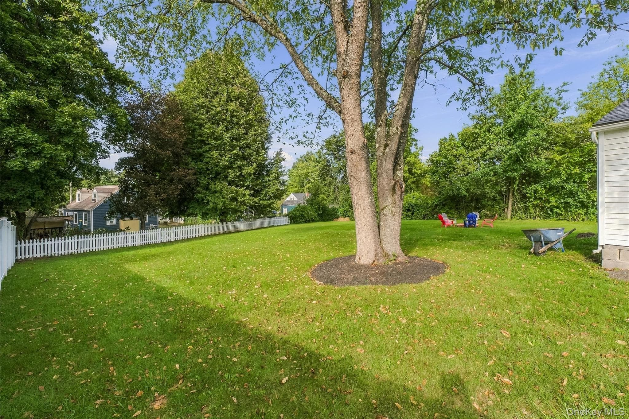 3 Kinderhook Drive thumbnail 24