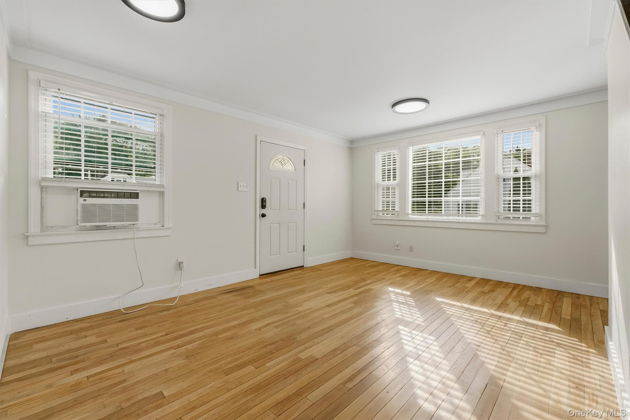 3 Kinderhook Drive thumbnail 5