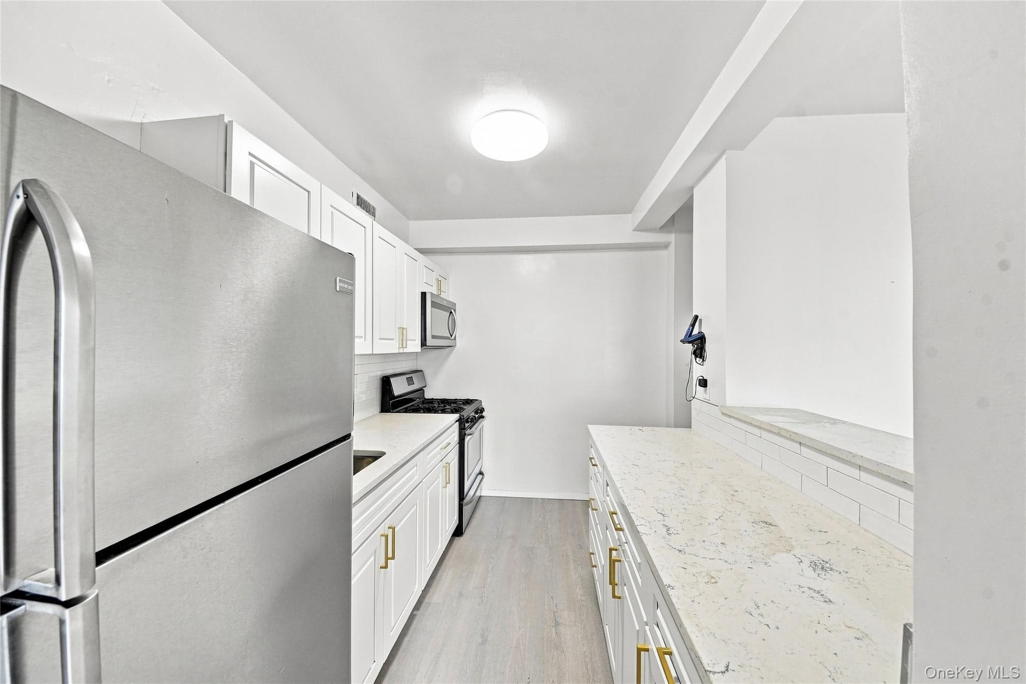 8 Fordham Hill Oval Unit: 16D thumbnail 9